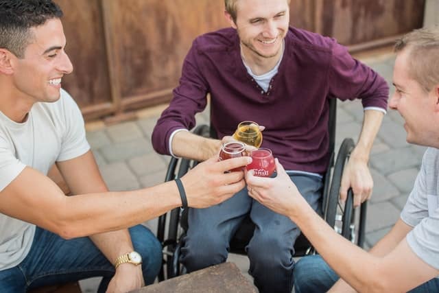 Půjčka – peníze na ruku hned můžete získat i od solidní společnosti a bezpečně